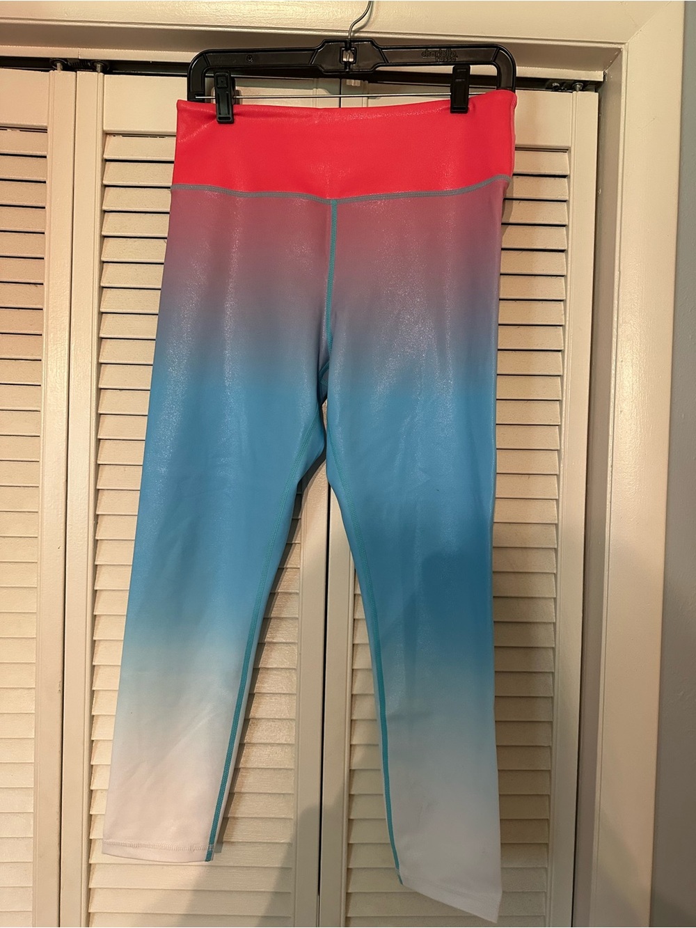 ZYIA Pink to Light Blue Ombre High-Waist Leggings - Picture 4 of 5